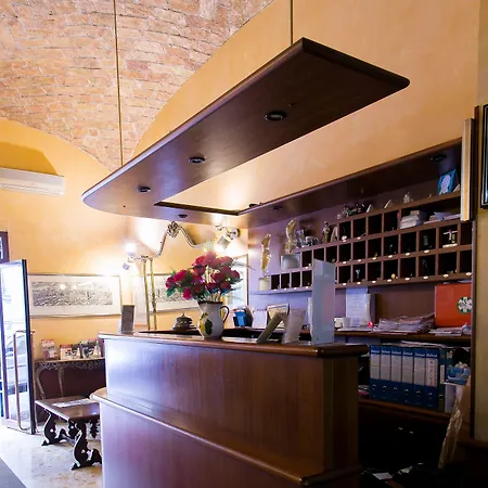 Hotel Altavilla 9 2*