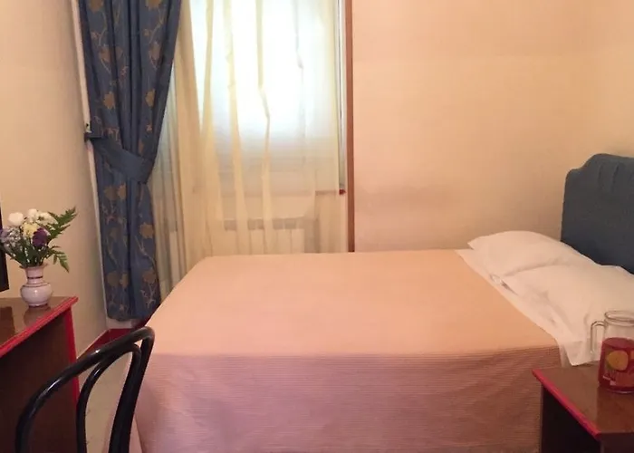 Altavilla 9 Hotel Rome