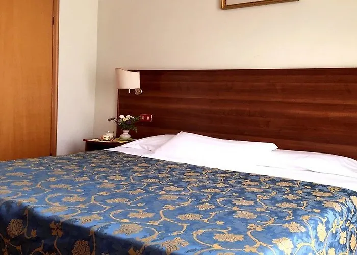 Hotel Altavilla 9 Rome