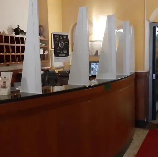 Altavilla 9 Hotel 2*