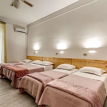 Altavilla 9 Hotel Rzym