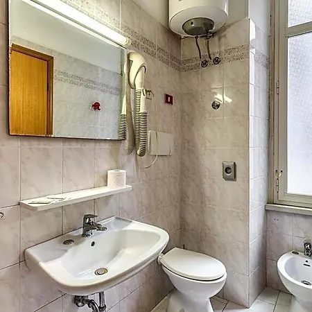 Altavilla 9 Hotel 2*